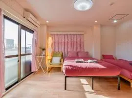 Thriving House 繁栄居