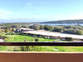 Sardegna Top Golfo Di Marinella, מלון בגולפו אראנצ'י