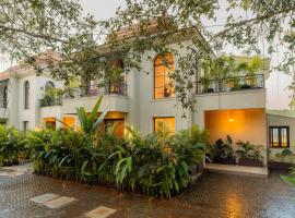 ELIVAAS Villa Verde 4-BHK Luxury Villa with Private Pool The Banyan Bliss, hotel a Guirim