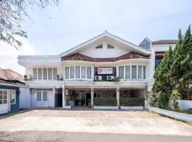 Rehat at Hotel Patradissa Stasiun Bandung