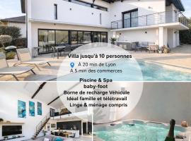 Villa Lumière - Confort, spa, piscine, recharge véhicule & babyfoot – hotel w mieście Beynost