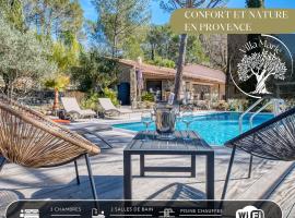 Cocon en pleine nature, Piscine chauffée, Calme absolu, hotel a Bras