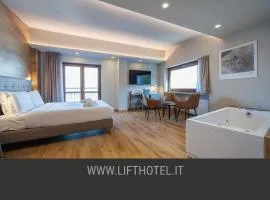 Lift Hotel