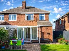 Grantham Stays, 3BR Corporate Stay & Free Parking