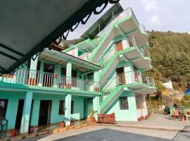 12 Monks - Bhagsu, McLeodGanj
