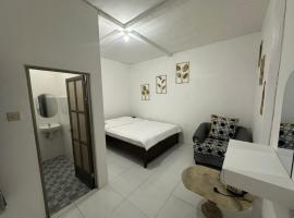 Homestay Anugerah, hotel v mestu Lumajang