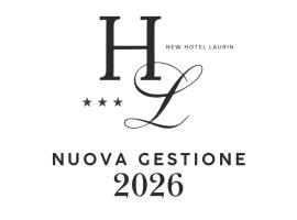 Hotel Laurin、リド・ディ・カマイオーレのホテル