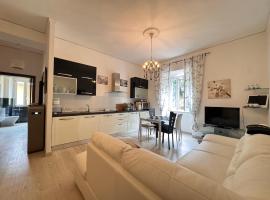 Casa La Rocca Nel Cuore Di Tolfa , 2 Camere Matrimoniali, Hotel in Tolfa