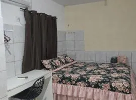 Quarto familia "até 4 pessoas" próximo ao aeroporto e rodoviaria