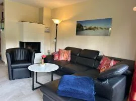 Behagliches Reetdachhaus Eibe 1