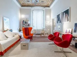 L'affresco in Via Guinigi