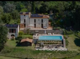 Villa Francia