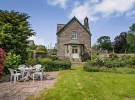 3 Bed in Brecon oc-bn134