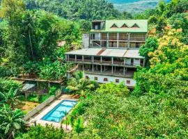 Kitulgala Ebony Riverside Resort