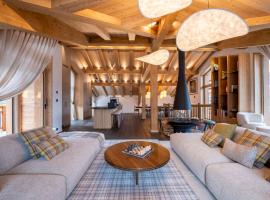 Chalet luxueux Courchevel 1300, 12 pers, jacuzzi, animaux admis, parking - FR-1-568-43, hotel a Courchevel