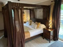Wild Oats Lodge 2 - Yellowtop Country Park- Hot Tub - Yorkshire