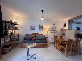 Appartement calme proche navettes, proche piscine - FR-1-508B-50