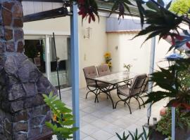 Ferienhaus - Ottendorf, hotelli 