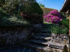 Casa Dulcinea - casa rural en Ribeira Sacra، فندق في Serode