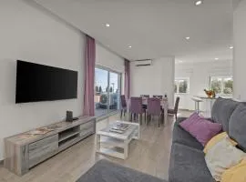Elegant Flat with Balcony in Lagos by HostWise