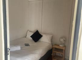 Forest Gate Backpackers, alberg a Plettenberg Bay