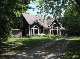 Nature & Adventure - Sommets Blancs des Appalaches, hotell sihtkohas Saint-Philémon