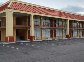 Red Roof Inn Tifton, хотел в Тифтон