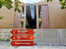 Hotel O Pinus Jaya SyariahNearTaman Amaryllis Pekanbaru، فندق في Palas