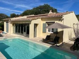 La Petite Maison Jaune