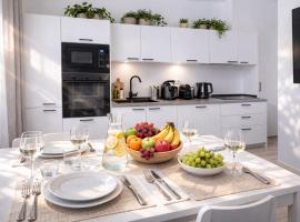 Bormio7 con parcheggio, pista ciclabile, vicino piste sci e terme โรงแรมในวัลดิซอตโต