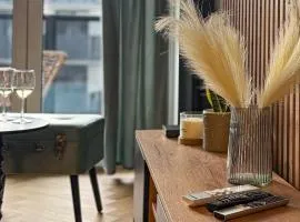 Green Baltic Portovo Family Apartment Near Old Town Balcony