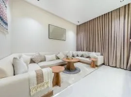 غرفة وصالة طراز وابي سابي تسجيل دخول ذاتي