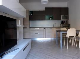 Home Hotel Apartment Garibaldi, hotel a Senago