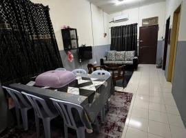 Homestay Seri Aishah, hotell i Chemor