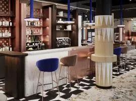 TRIBE PARIS SURESNES