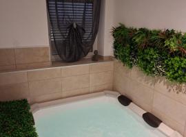 Secret Night, Hotel in Audincourt