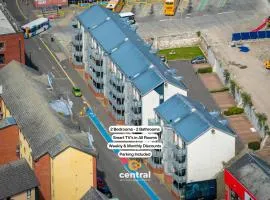 Trades Lane by CENTRAL SERVICED APARTMENTS - Walk Away From City Centre - 2 Bedrooms - 2 Bathrooms - Smart TVs in All Rooms - Dedicated Parking Space - Fully Equipped - Ground Floor - Walk Away From Dundee Bus & Train Station