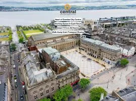 Castle Street by CENTRAL SERVICED APARTMENTS - Heart of City Centre - 2 x Double Bedrooms - Working Desk Spaces - Smart TVs in All Rooms - Close to Transport Routes - Fully Equipped