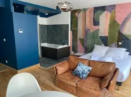 Suite avec 2 chambres balnéo duo & cœur de ville