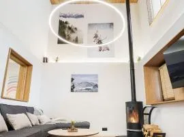 Chalet Charm - Private Mountain Retreat with Sauna, Jacuzzi & Kids Playroom