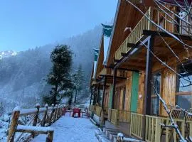 Nature Retreat cottage A frame cabin sainj valley