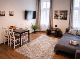 Apartament Azyl