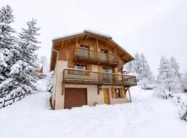 Apt or chalet near the slopes Les Orres