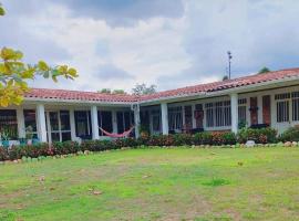 Finca Las Vegas, viešbutis mieste Aguazul