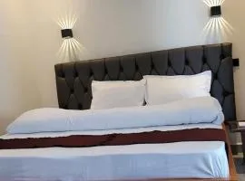 Ashe Oleng House