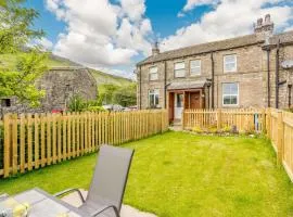 2 Bed in Kettlewell 87370