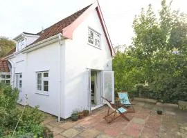 2 Bed in Sweffling oc-whcs
