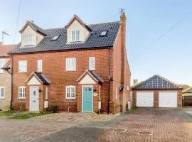 3 Bed in Winterton-on-Sea oc-s28218