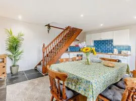 2 Bed in Pyworthy 51764