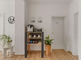 Family and Friends Worms